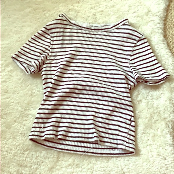 Striped Cropped Tee - Picture 1 of 2